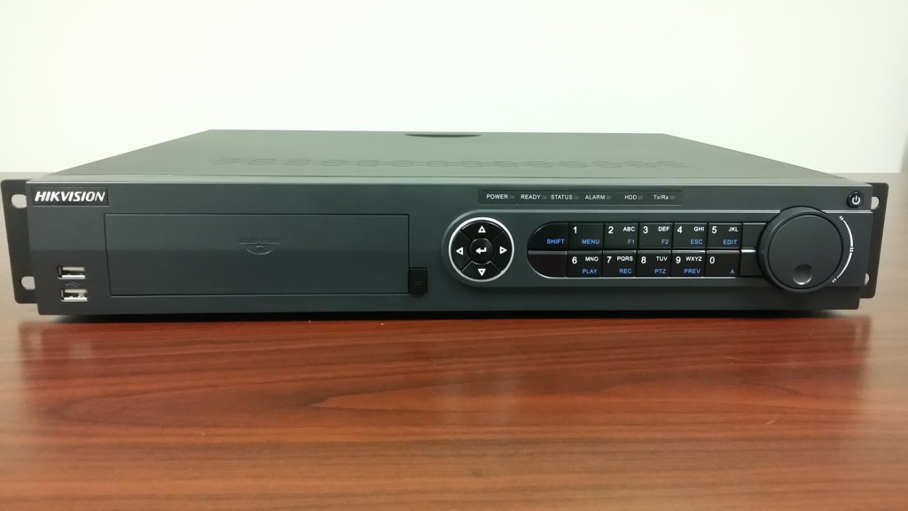 Hikvision DS7716NISP NVR unboxing Intellibeam